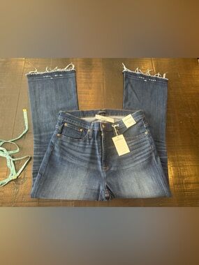 J. Crew Women's Dark Blue Cropped Raw-Hem Jeans Size 32